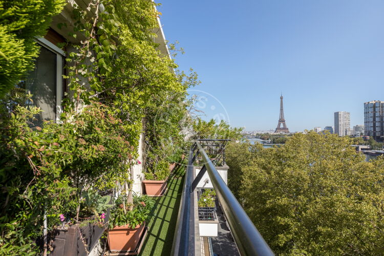 Balcony - Furnished 2 bedrooms - Paris 75016 - 21114